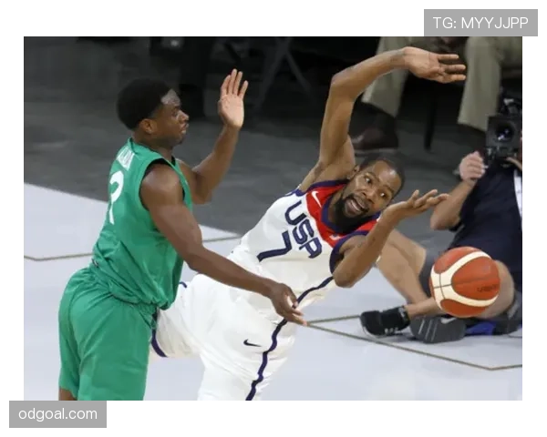 干扰球国际规则差异深度解析:透视FIBA与NBA判罚异同 干扰球国际规则差异深度解析:透视FIBA与NBA判罚异同